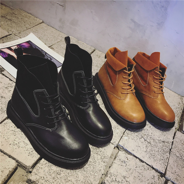 Ежедневни дамски боти с връзки с равна подметка в два цвята