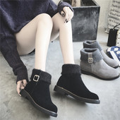 Περιστασιακές μπότες γυναικών με επίπεδη σόλα σε μαύρο και γκρι χρώμα