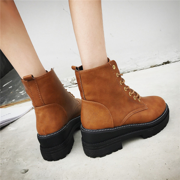 Κομψό κύβους κυρίες σε δύο χρώματα