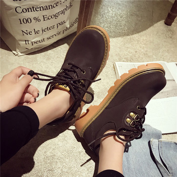 Дамски ежедневни обувки с връзки в два цвята