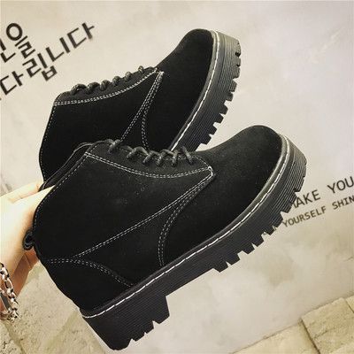 Ежедневни дамски боти с шевове с равна подметка в два цвята