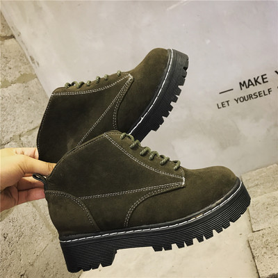 Ежедневни дамски боти с шевове с равна подметка в два цвята