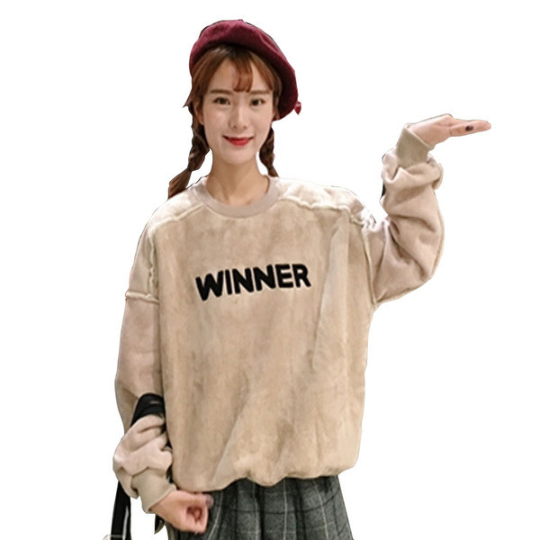 Γυναικείες μπλούζες σε στυλ με επιγραφή