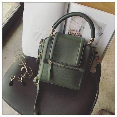 Τσάντα γυναικών με δύο λαβές σε τρία χρώματα