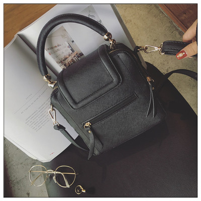 Τσάντα γυναικών με δύο λαβές σε τρία χρώματα