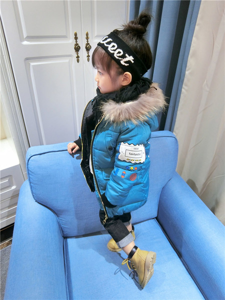 Μακρύ χειμωνιάτικο σακάκι για κορίτσια με κουκούλα και ταπετσαρίες