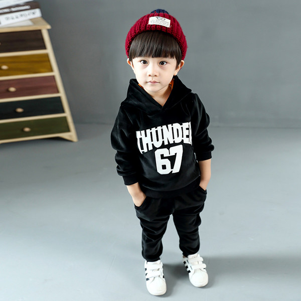 Αθλητικό σετ δύο επιπέδων με επιγραφή δύο χρωμάτων