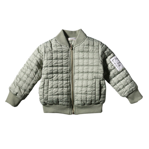 Αθλητικό παχύ χειμωνιάτικο παιδικό μπουφάν για αγόρια με εκτύπωση σε τρία χρώματα