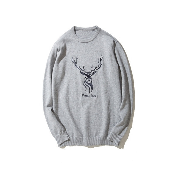 Ανδρικό πουλόβερ με περιλαίμιο σε σχήμα O και κέντημα σε ζώο