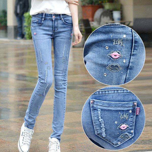 Κυρίες λεπτό τζιν, διαφορετικά μοντέλα