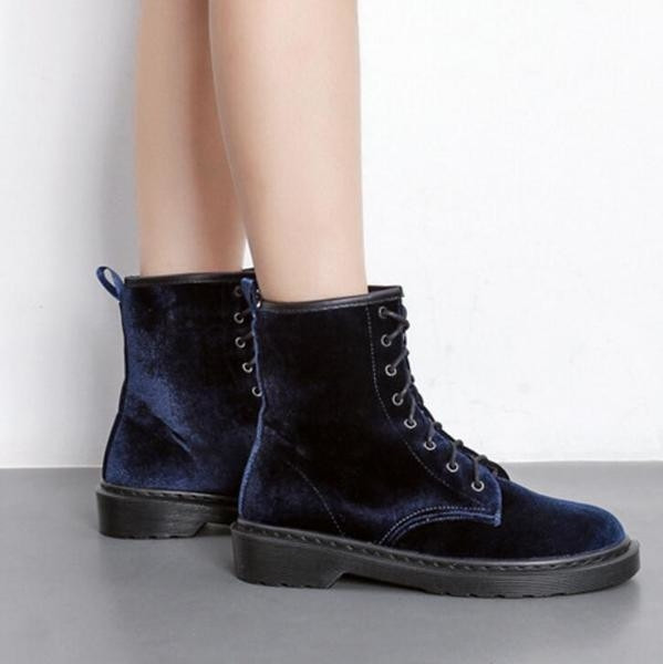 Дамски ежедневни боти с дължина до глезена и груба неплъзгаща се подметка