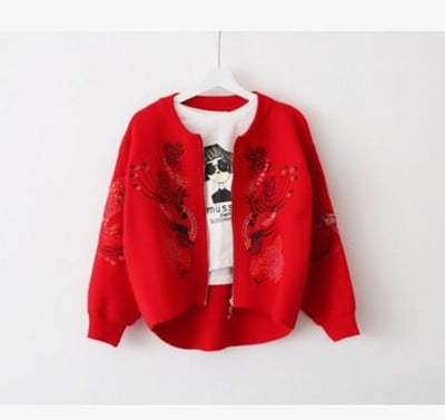 Σύντομο γυναικείο μπουφάν με κολάρο μπέιζμπολ και πολύχρωμα κεντήματα