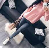 Πολύ άνετο και πολύ ζεστό κυρίες καθημερινό πουλόβερ με ημι-υψηλό κολάρο σε σχήμα O