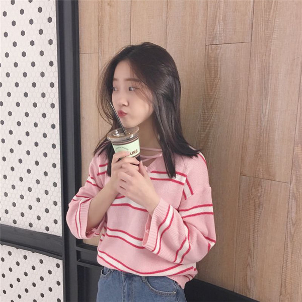 Дамски есенно-зимен  пуловер с връзки в два цвята 