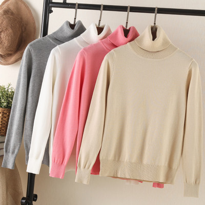 Ежедневен дамски пуловер с полу в няколко цвята 