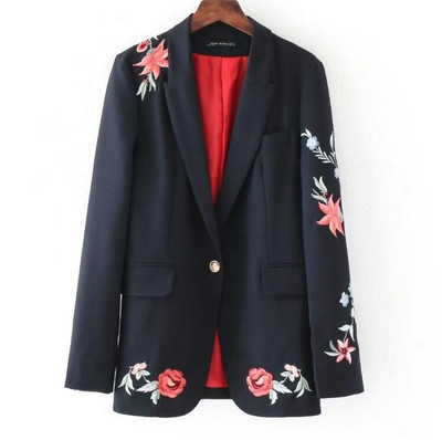 Αθλητικό κομψό κυλινδρικό σακάκι με έγχρωμο φυτικό κέντημα