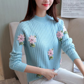 Ежедневен дамкски пуловер с цветя и перли в четири цвята