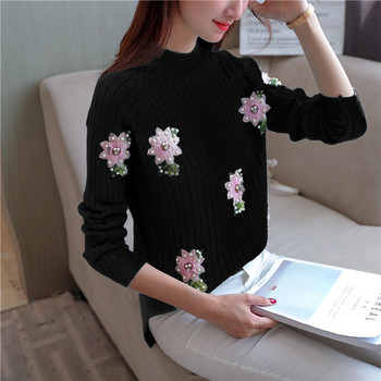 Ежедневен дамкски пуловер с цветя и перли в четири цвята