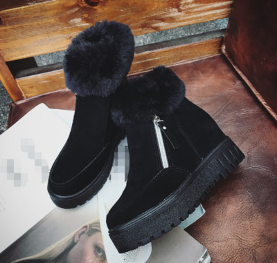 Дамски зимни боти с груба неплъзгаща се подметка и мек пух