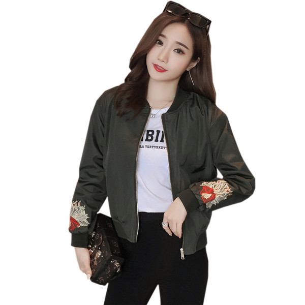 Νέο γυναικείο μπουφάν με κεντήματα στην πλάτη και μανίκια σε διάφορα χρώματα