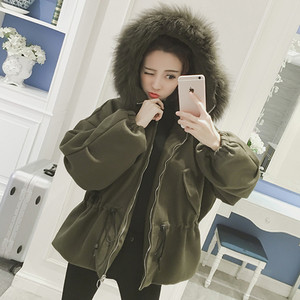 Γυναικείο παλτό με κουκούλα σε δύο χρώματα