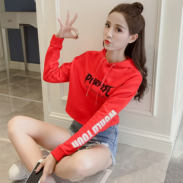 Καθημερινή αθλητική μπλούζα γυναικών με κουκούλα και κόκκινη γραφή