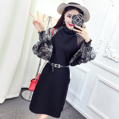 Κομψό φόρεμα με φαρδιά μανίκια