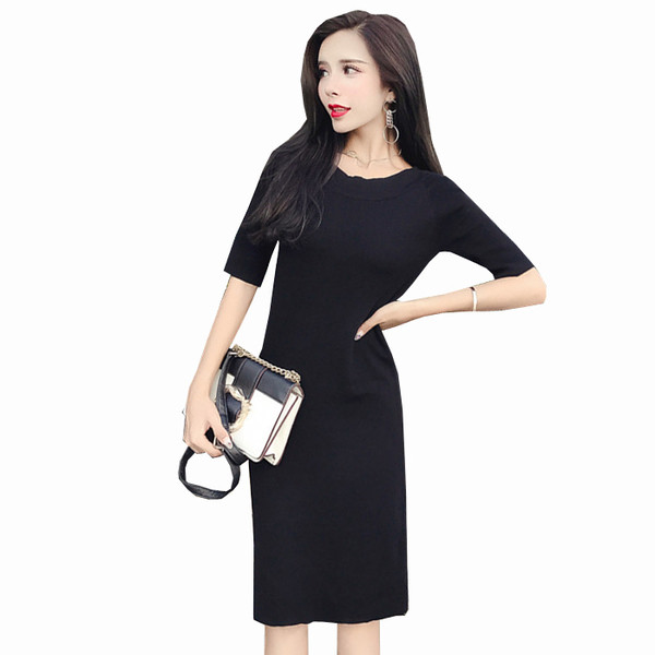 Απλό καθημερινό φόρεμα με πεσμένους ώμους και ενδιαφέρον πίσω σε δύο χρώματα