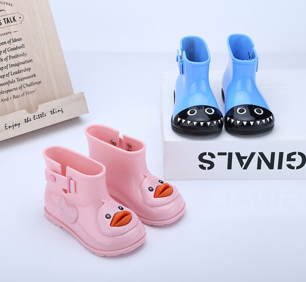 Гумени детски боти за момичета и момчета в различни модели и цветове