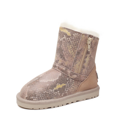 Ζεστά αγόρια για κορίτσια σε πολλές αποχρώσεις