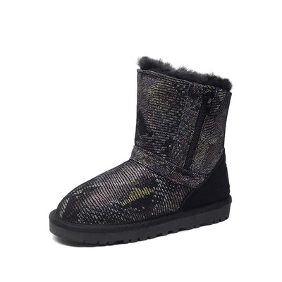 Ζεστά αγόρια για κορίτσια σε πολλές αποχρώσεις