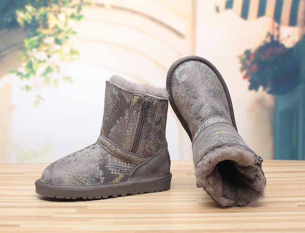 Ζεστά αγόρια για κορίτσια σε πολλές αποχρώσεις