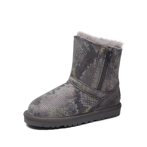 Ζεστά αγόρια για κορίτσια σε πολλές αποχρώσεις