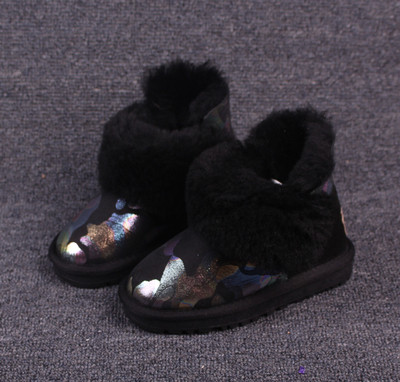 Καθημερινά ζεστά κορίτσια για κορίτσια σε τρία χρώματα