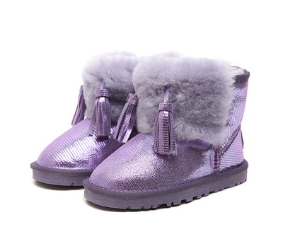 Μοντέρνα μωρά για κορίτσια με χνούδι και φούντα σε πολλά χρώματα