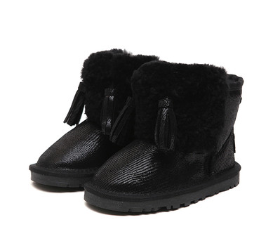 Μοντέρνα μωρά για κορίτσια με χνούδι και φούντα σε πολλά χρώματα