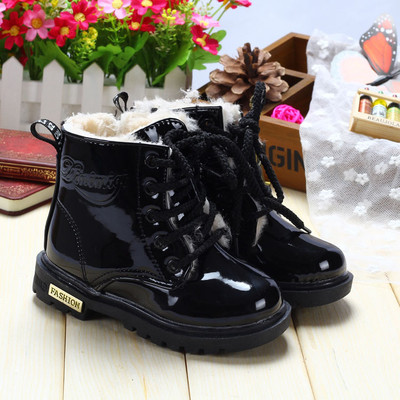 Κυβικά αγόρια για κορίτσια και αγόρια σε διάφορα χρώματα