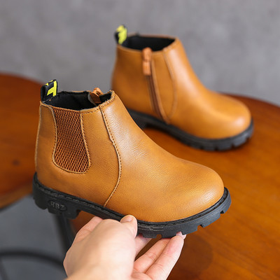 Κομψές μπότες για κορίτσια με σκληρή σόλα σε τρία χρώματα