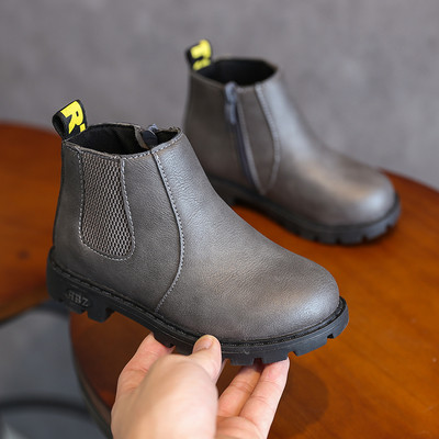 Κομψές μπότες για κορίτσια με σκληρή σόλα σε τρία χρώματα