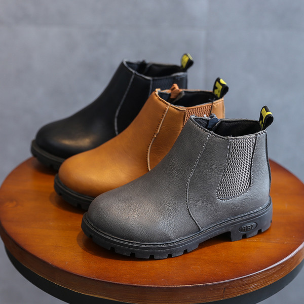 Κομψές μπότες για κορίτσια με σκληρή σόλα σε τρία χρώματα