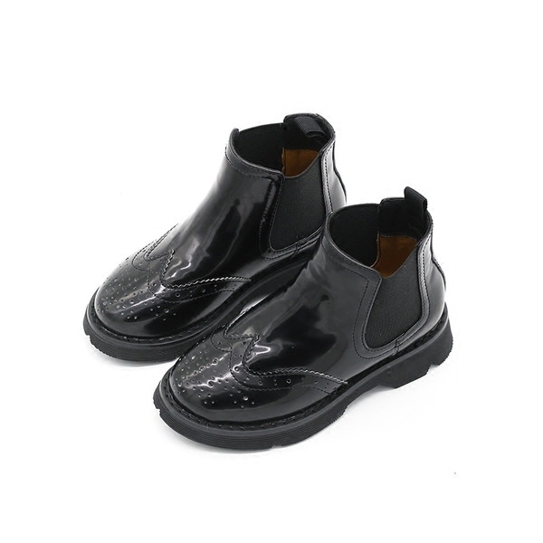 Κομψά μωρά αγόρια για κορίτσια με χοντρά πέλματα σε τρία χρώματα