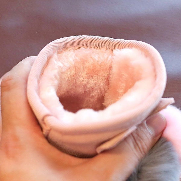 Стилни детски боти за момичета с пухчета в три цвята