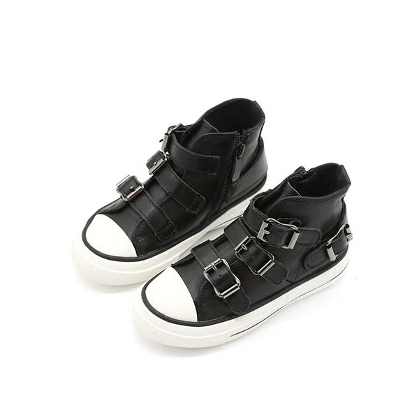 Τρισάρχες αθλητικές κάλτσες με ιμάντες