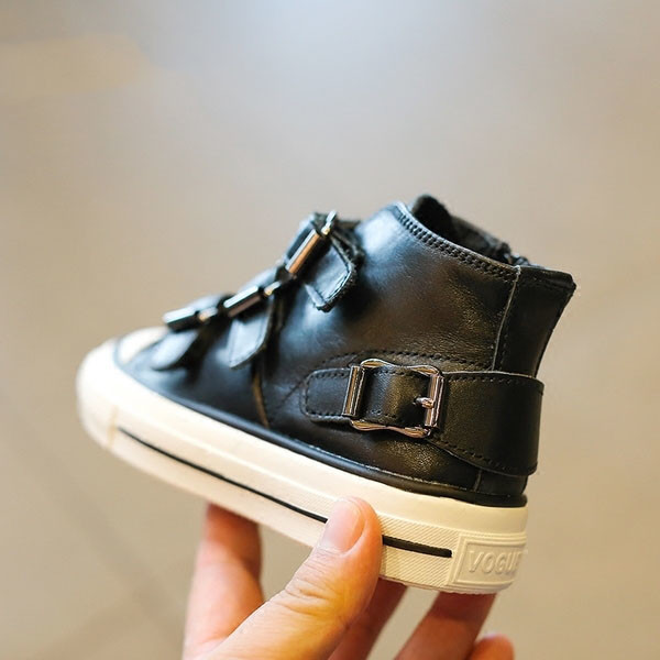 Τρισάρχες αθλητικές κάλτσες με ιμάντες