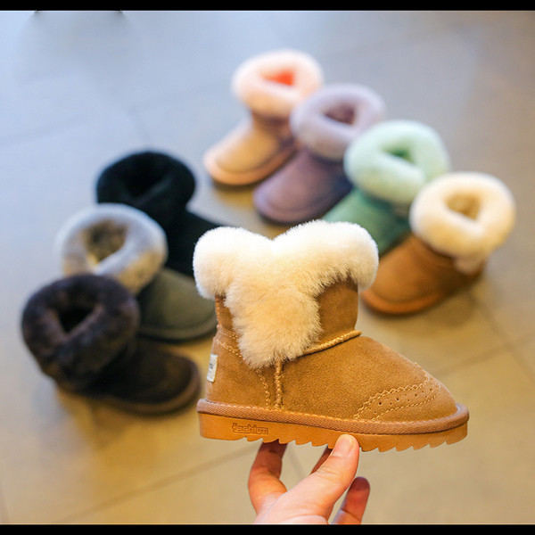 Παιδικές μπότες για κορίτσια με χνούδι σε διάφορα χρώματα