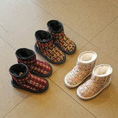 Αγόρια για κορίτσια σε τρία χρώματα - καπιτονέ