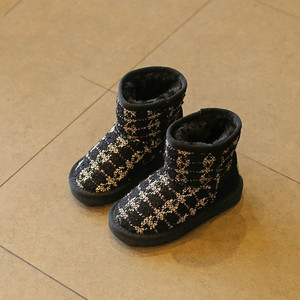 Αγόρια για κορίτσια σε τρία χρώματα - καπιτονέ