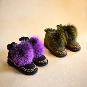 Κομψές μπότες για κορίτσια σε δύο χαριτωμένα χρώματα