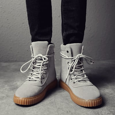 Περιστασιακά αρσενικά πάνινα παπούτσια υψηλών τακουνιών σε τρία χρώματα