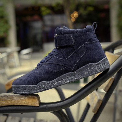 Ανδρικά πάνινα παπούτσια από οικολογικό σουέτ με μπαλώματα και γραβάτες